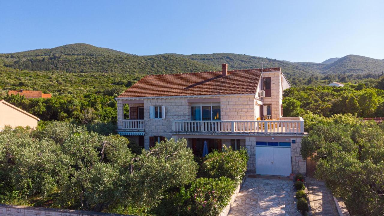 Apartments Mak Račišće Esterno foto