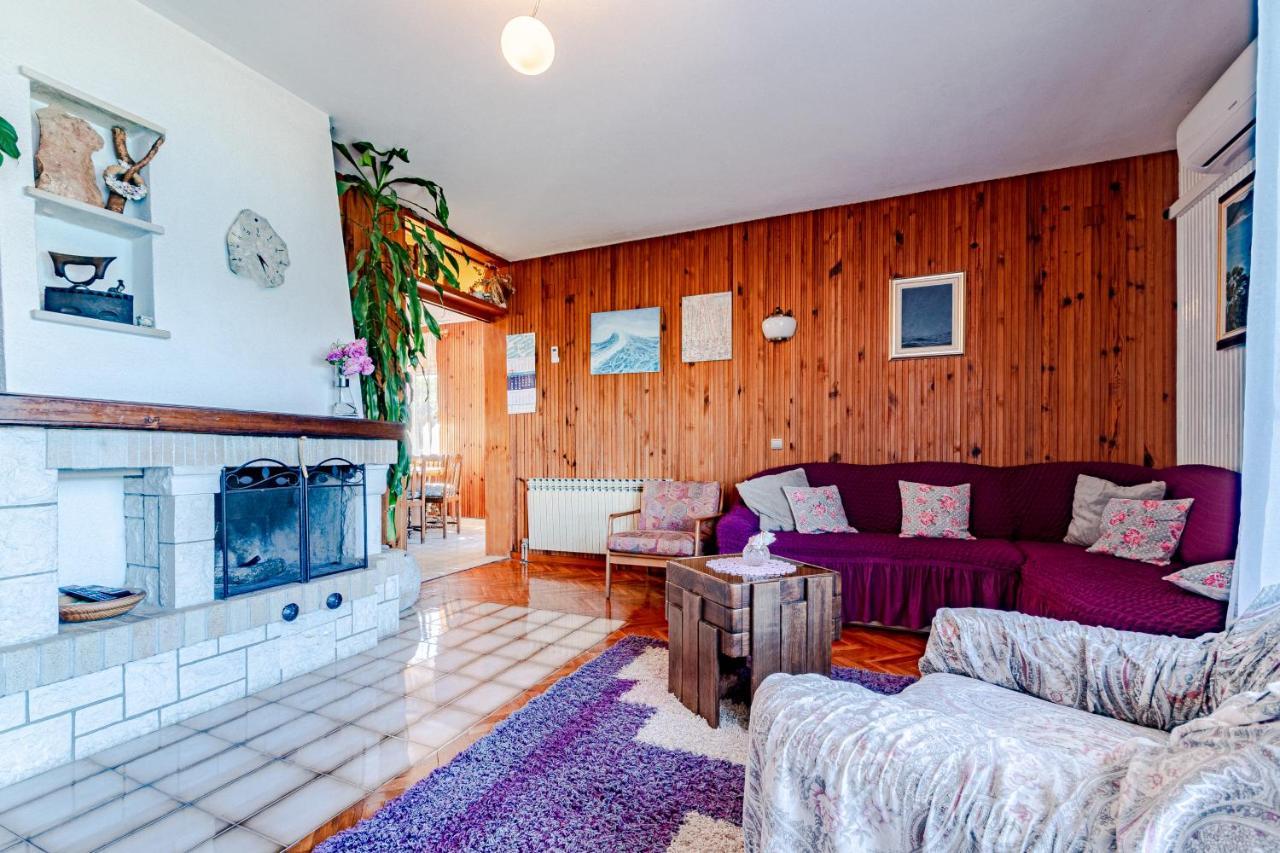 Apartments Mak Račišće Esterno foto