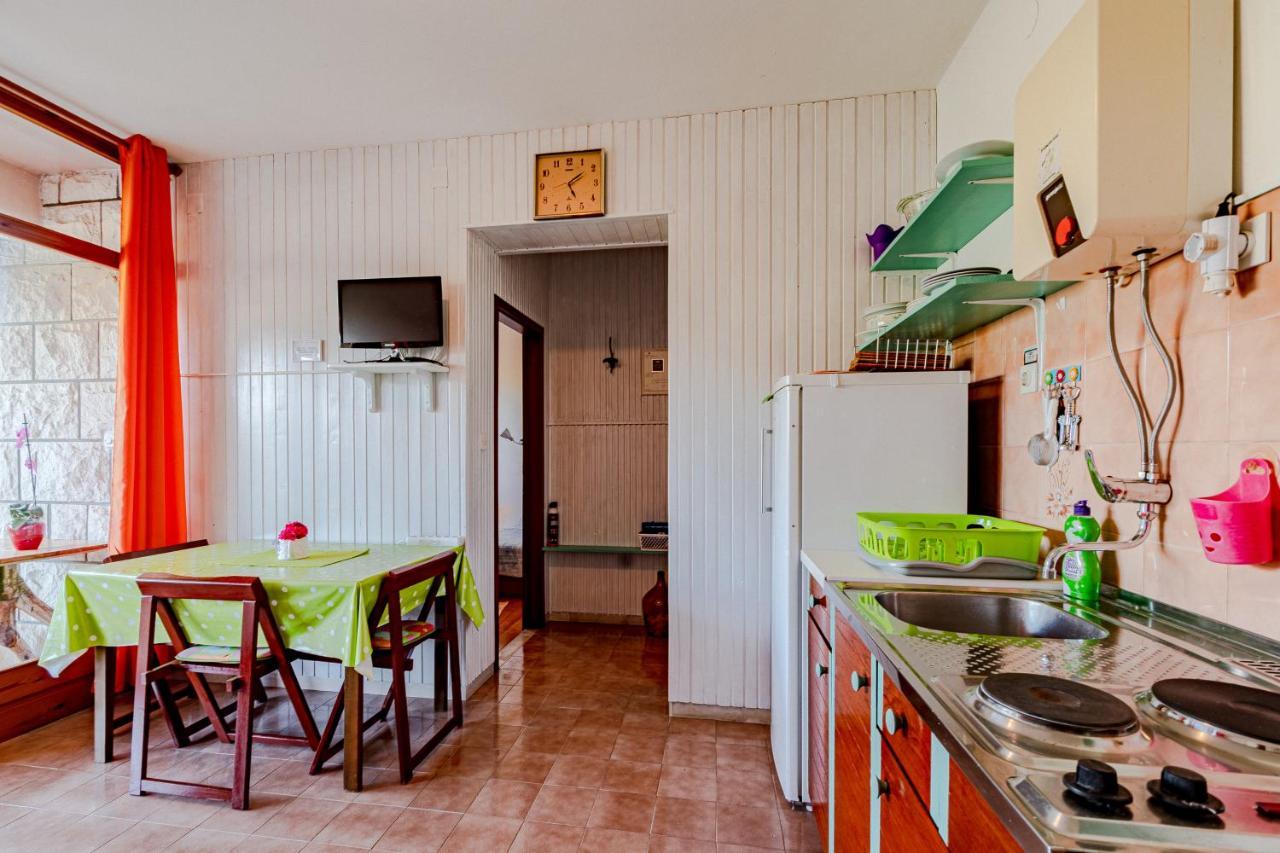 Apartments Mak Račišće Esterno foto