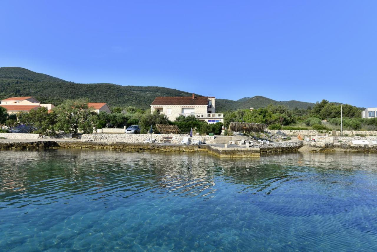 Apartments Mak Račišće Esterno foto