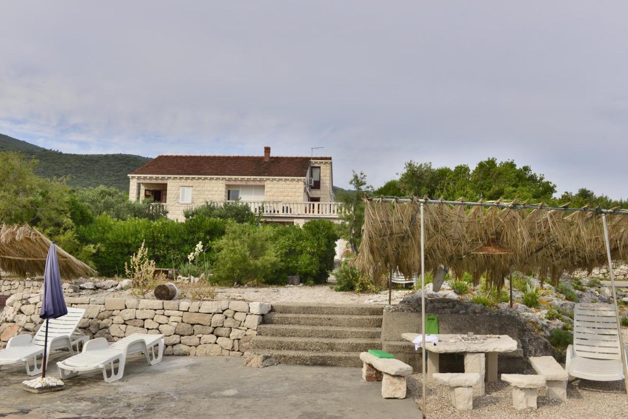 Apartments Mak Račišće Esterno foto